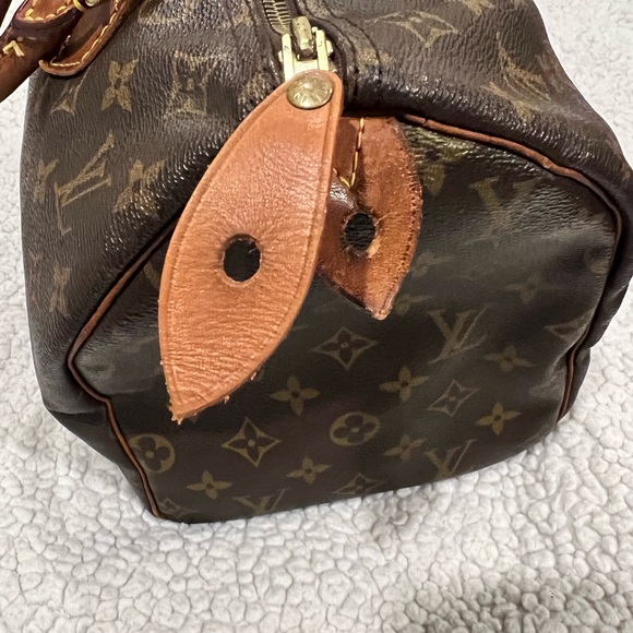 Louis Vuitton Monogram Speedy - Picture 10 of 15